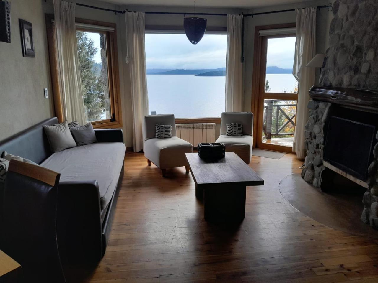 Lirolay Suites - Apart Hotel San Carlos de Bariloche Extérieur photo